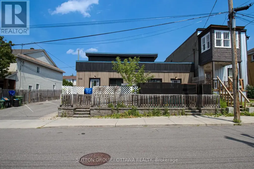 309 Cyr Avenue, Ottawa